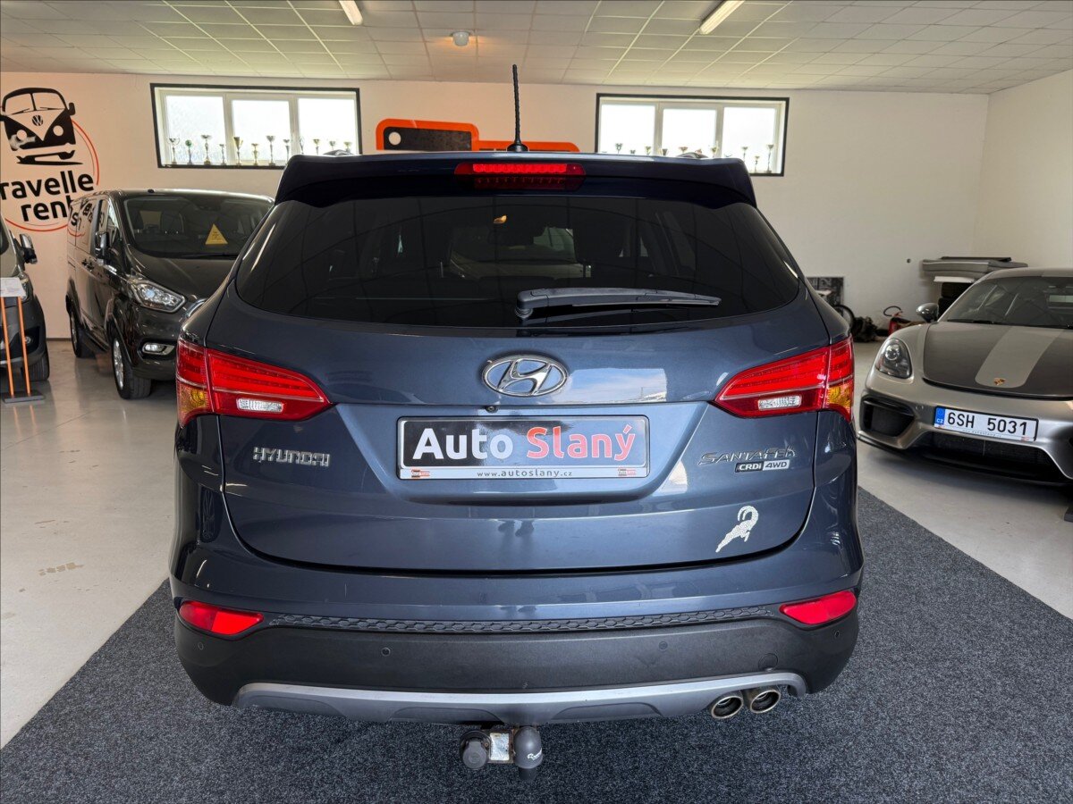 Hyundai Santa Fe SUV / Terénní 2,2 l 145 kw