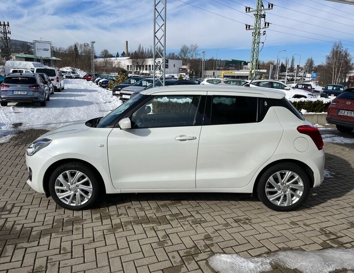 Suzuki Swift Hatchback 1,2 l 61 kw
