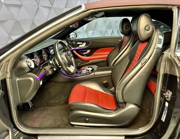 Mercedes-Benz Třídy E 17