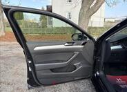 Volkswagen Passat 12