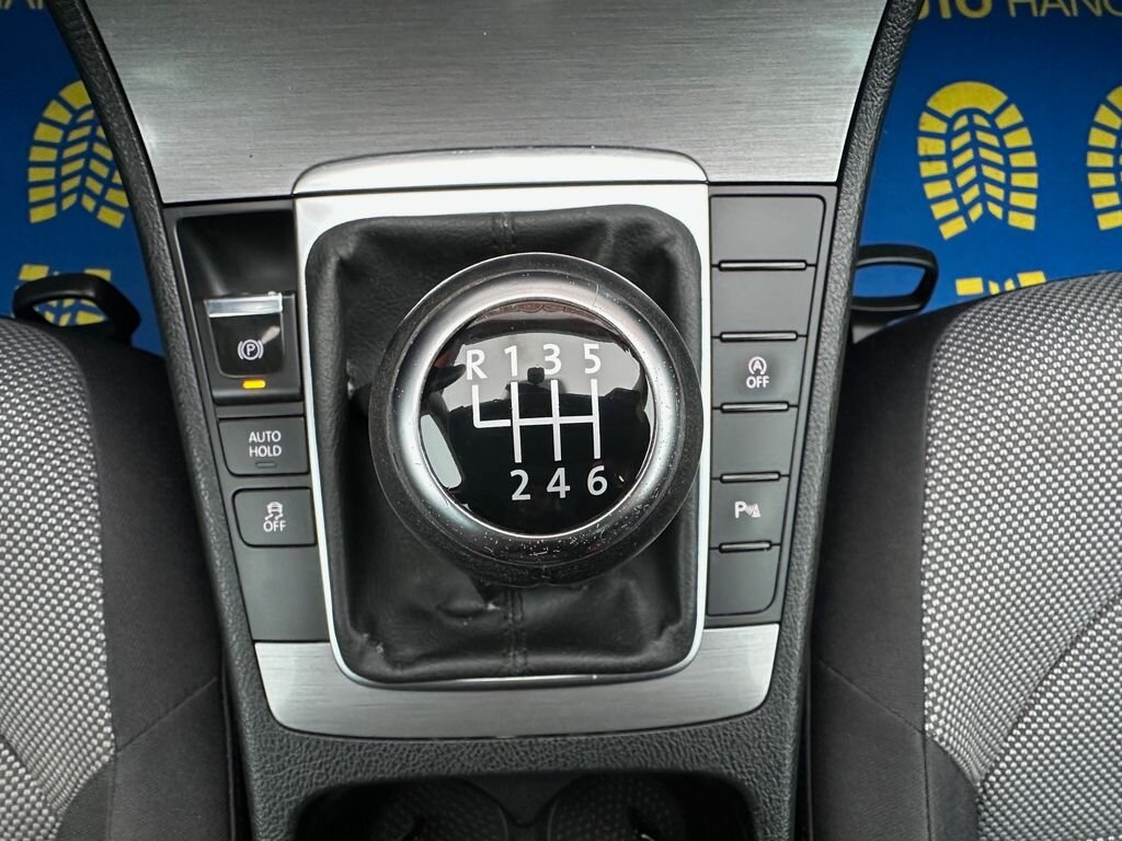 Volkswagen Passat Kombi 1,6 l 77 kw