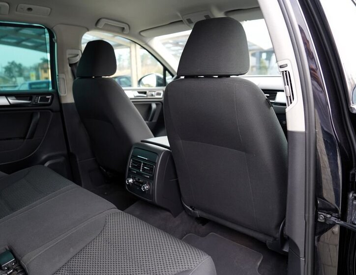 Volkswagen Touareg SUV / Terénní 3,0 l 176 kw