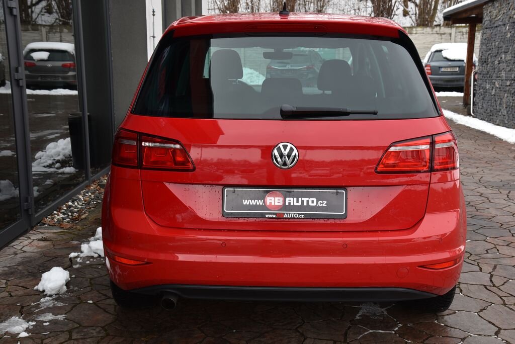 Volkswagen Golf Sportsvan MPV 1,2 l 81 kw