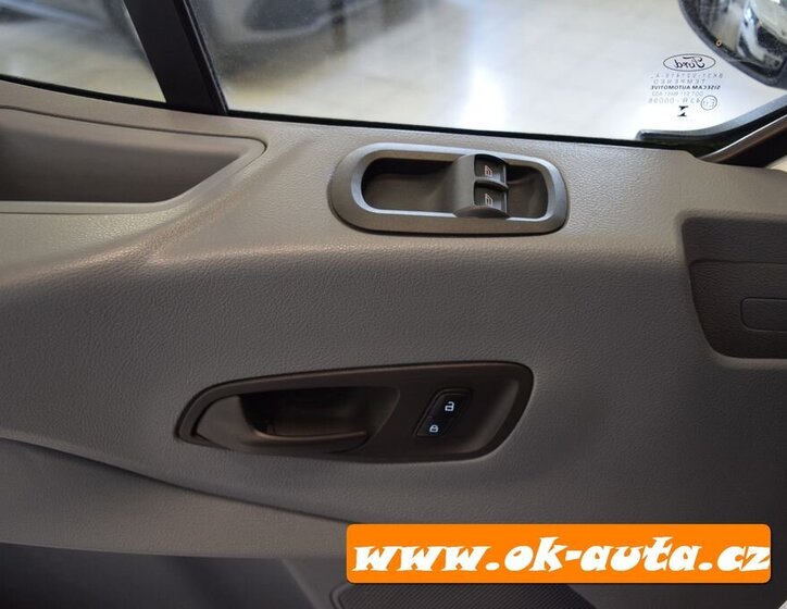 Ford Transit Sklápěč 2,0 l 125 kw