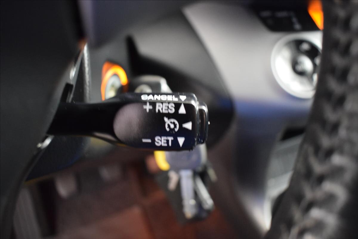 Toyota RAV4 SUV 2,0 l 112 kw