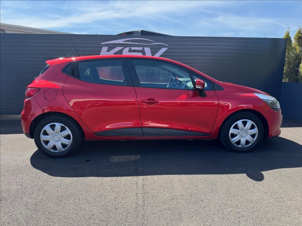 Renault Clio Hatchback 1,1 l 54 kw