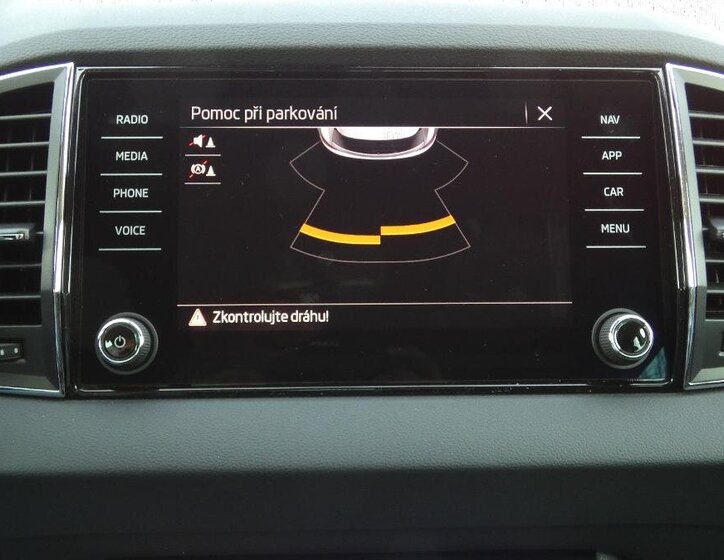 Škoda Karoq SUV / Terénní 1,5 l 110 kw