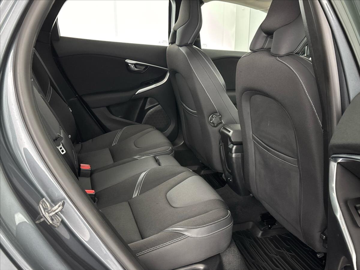 Volvo V40 Hatchback 2,0 l 88 kw