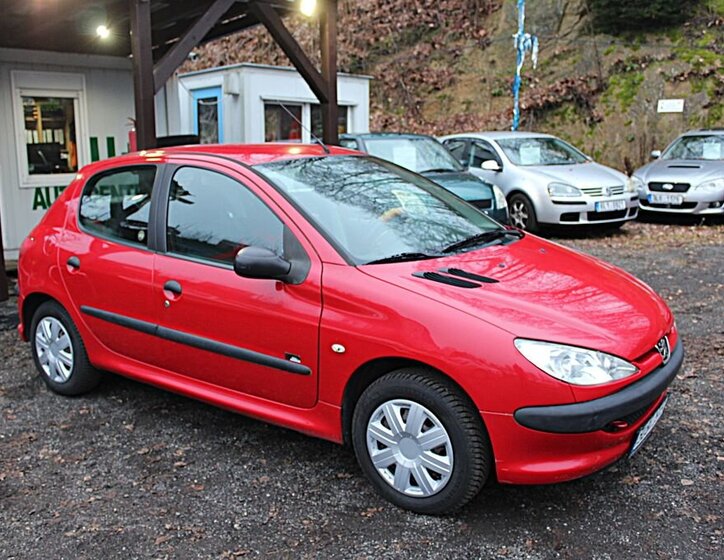 Peugeot 206 4