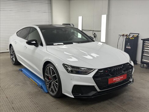 Audi S7 Hatchback 3,0 l 253 kw