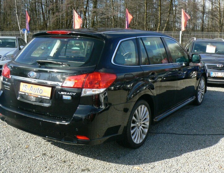 Subaru Legacy Kombi 2,0 l 110 kw