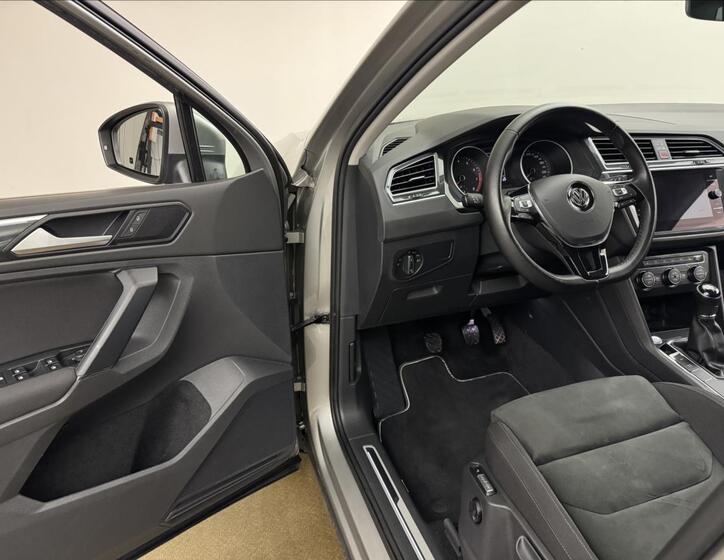 Volkswagen Tiguan 33