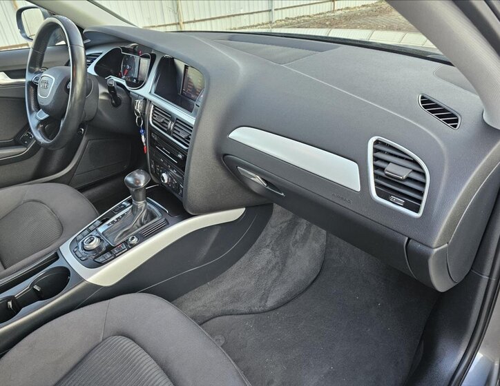Audi A4 Kombi 2,0 l 110 kw