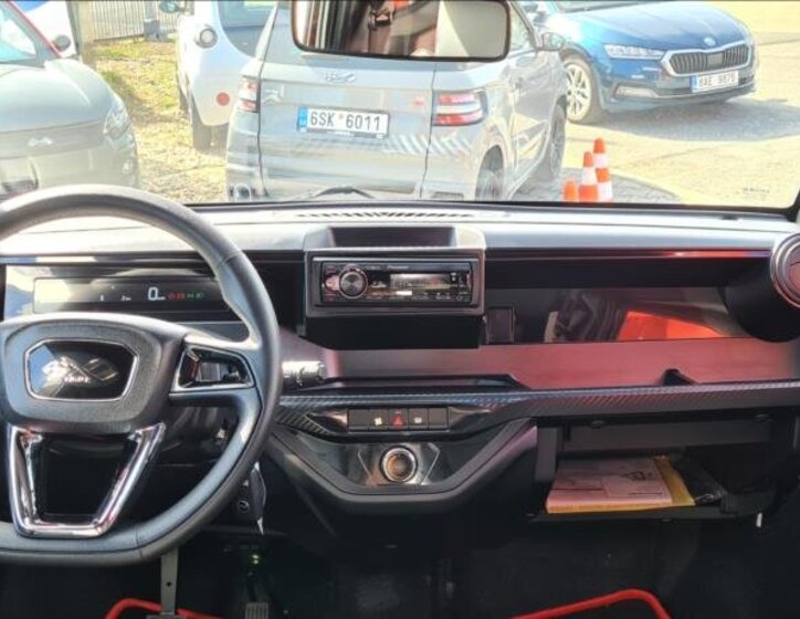 Ligier Ostatní Hatchback 499,0 6 kw