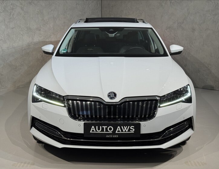 Škoda Superb Kombi 1,4 l 160 kw