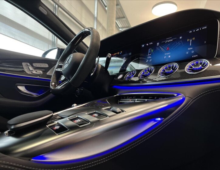 Mercedes-Benz AMG GT Sedan 4,0 l 470 kw