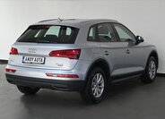 Audi Q5 SUV 2,0 l 140 kw