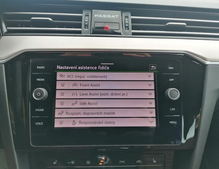 Volkswagen Passat Kombi 2,0 l 90 kw