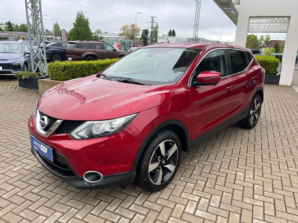 Nissan Qashqai SUV / Terénní 1,6 l 120 kw