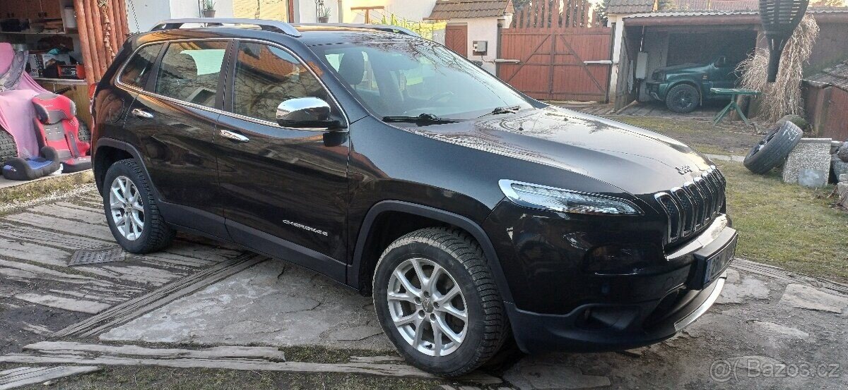 Jeep Cherokee SUV / Terénní 0,0 103 kw