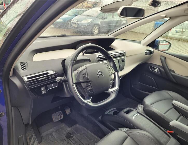 Citroën C4 SpaceTourer 9