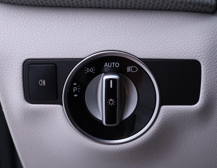 Mercedes-Benz Třídy B 15