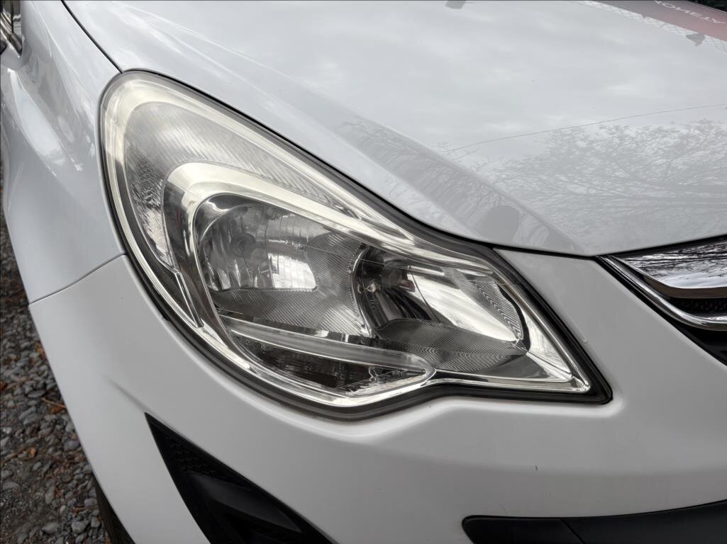 Opel Corsa Hatchback 1,2 l 55 kw