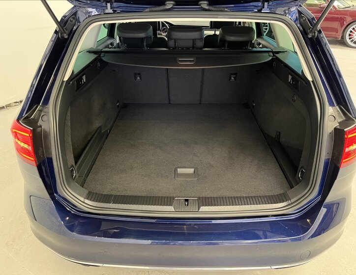 Volkswagen Passat 30