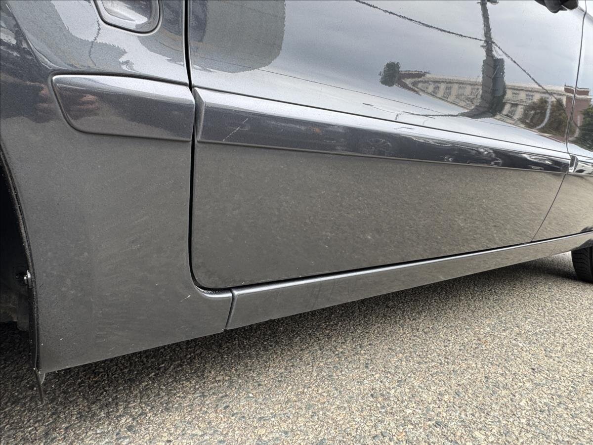 Ford S-MAX MPV 1,8 l 92 kw