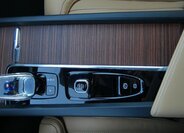 Volvo XC60 SUV / Terénní 2,0 l 145 kw