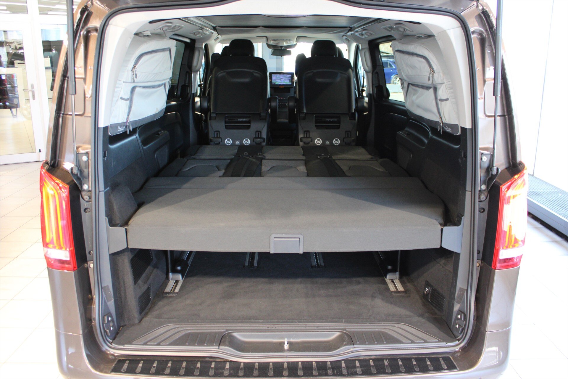 Mercedes-Benz Vito MPV 2,1 l 140 kw