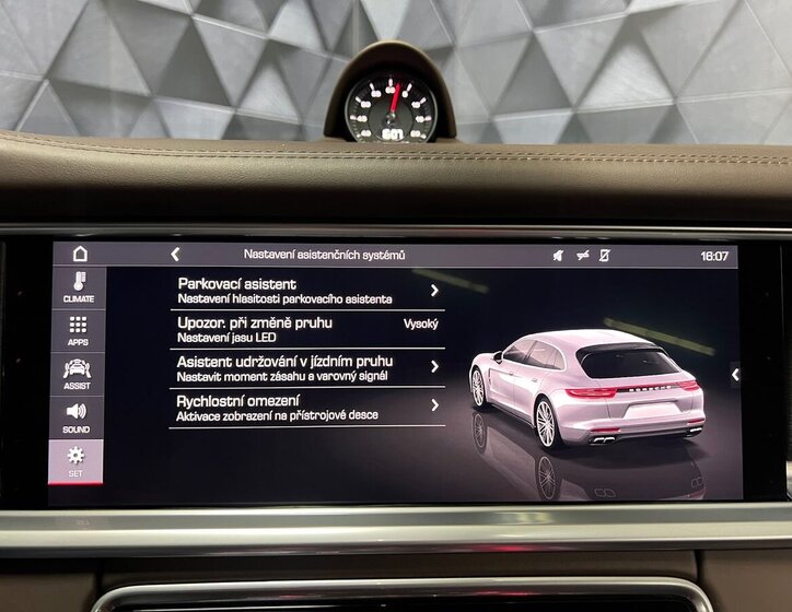 Porsche Panamera Kombi 4,0 l 338 kw