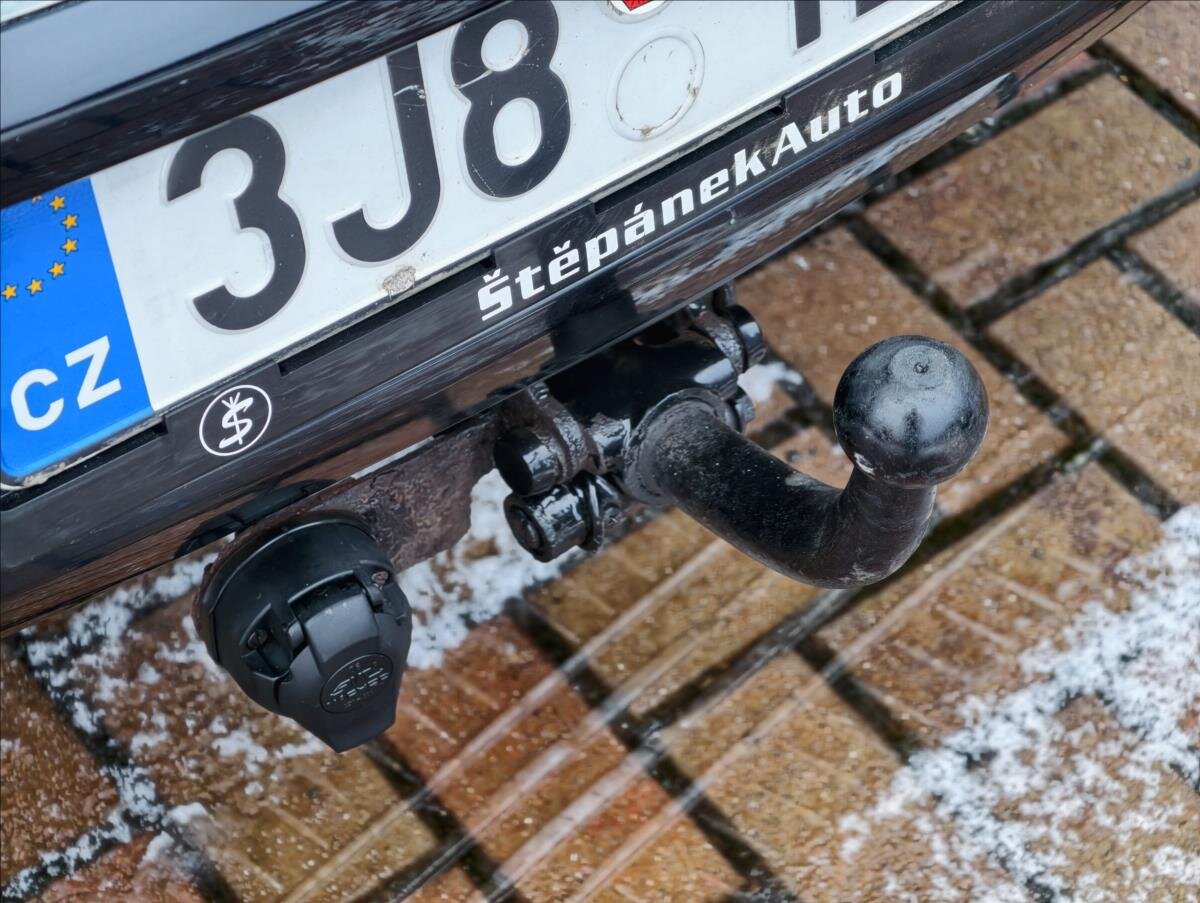 Volkswagen Golf Hatchback 1,6 l 77 kw