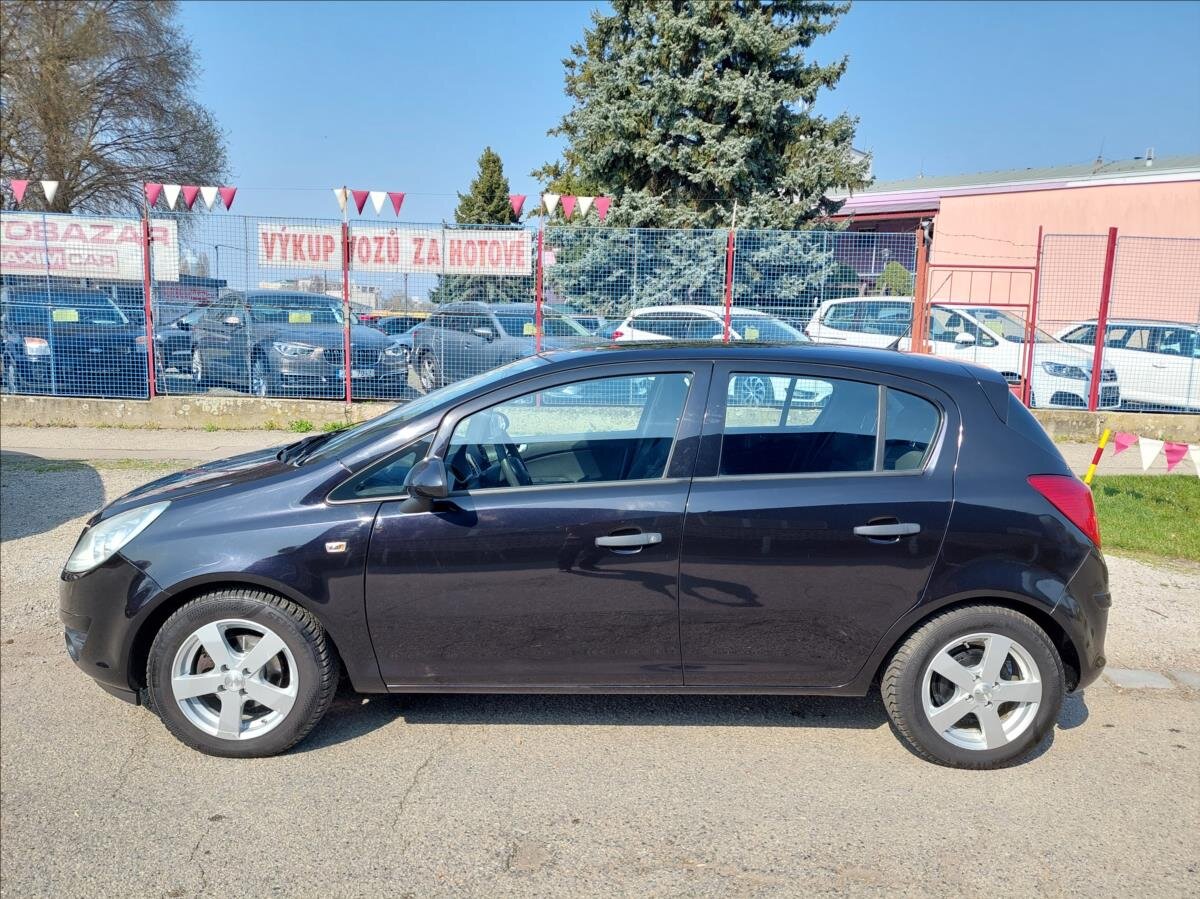 Opel Corsa Hatchback 1,2 l 51 kw