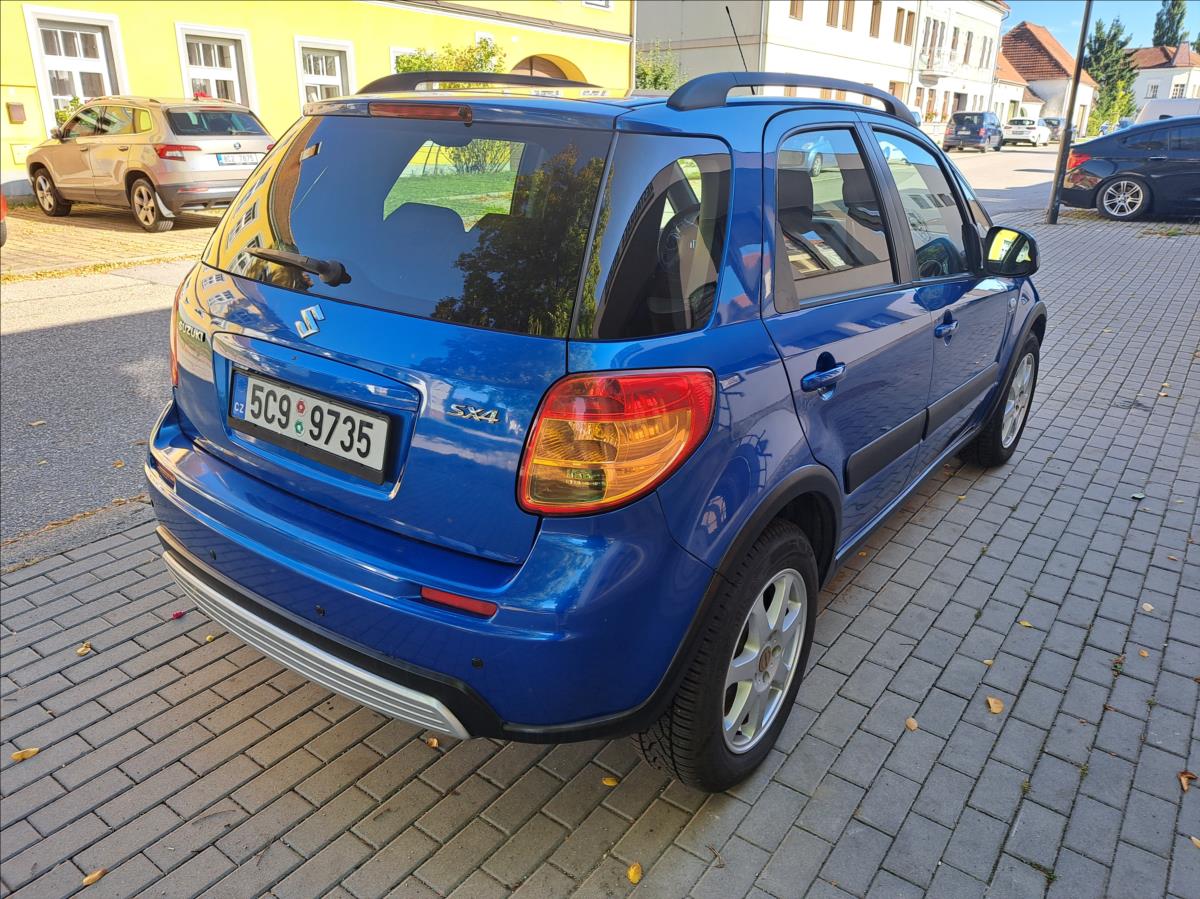 Suzuki SX4