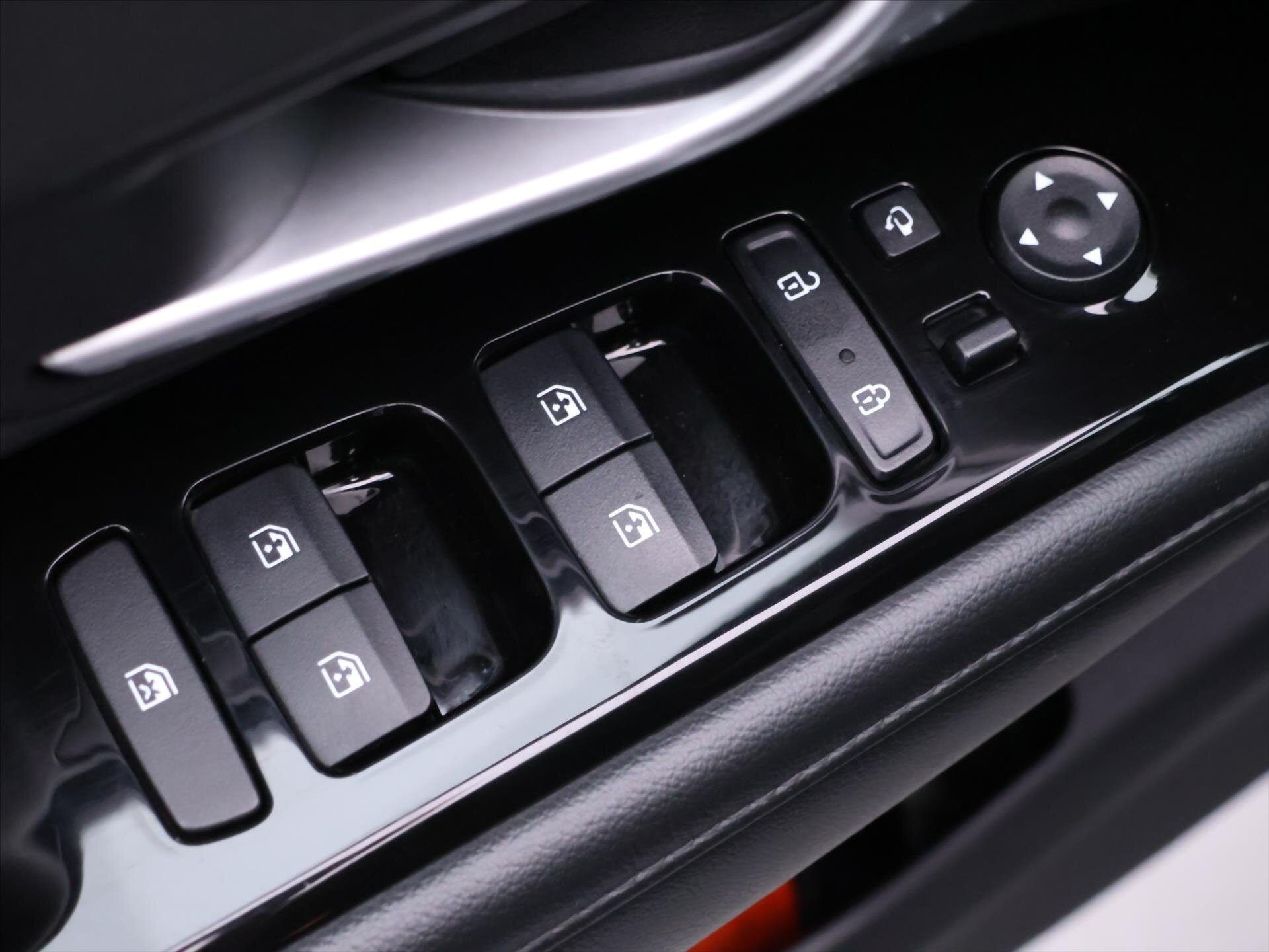 Hyundai Tucson SUV 1,6 l 100 kw