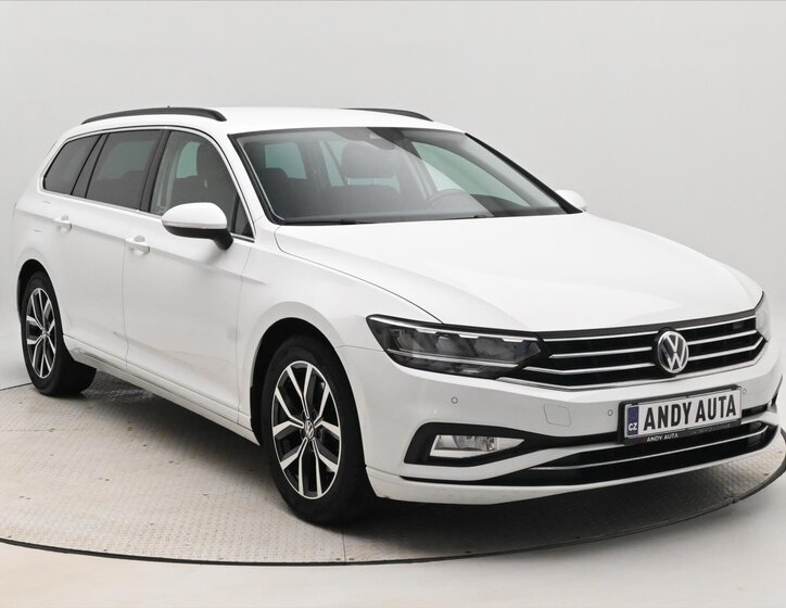 Volkswagen Passat Kombi 2,0 l 110 kw