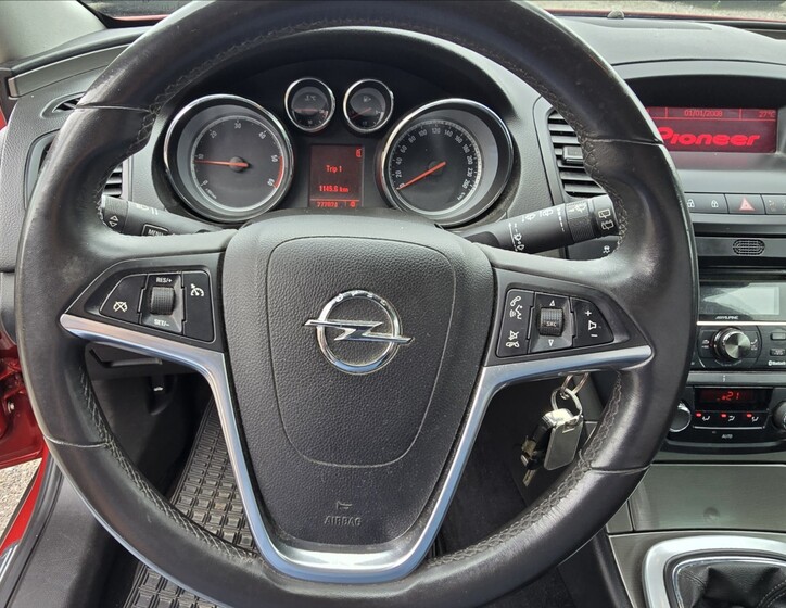 Opel Insignia 16