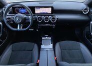 Mercedes-Benz Třídy A Sedan / Limuzína 1,3 l 120 kw
