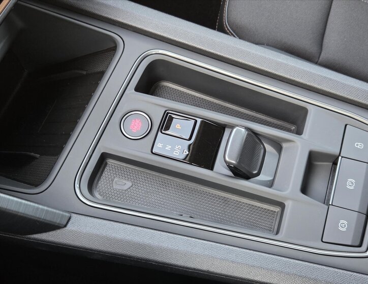 Cupra Formentor SUV / Terénní 1,5 l 110 kw