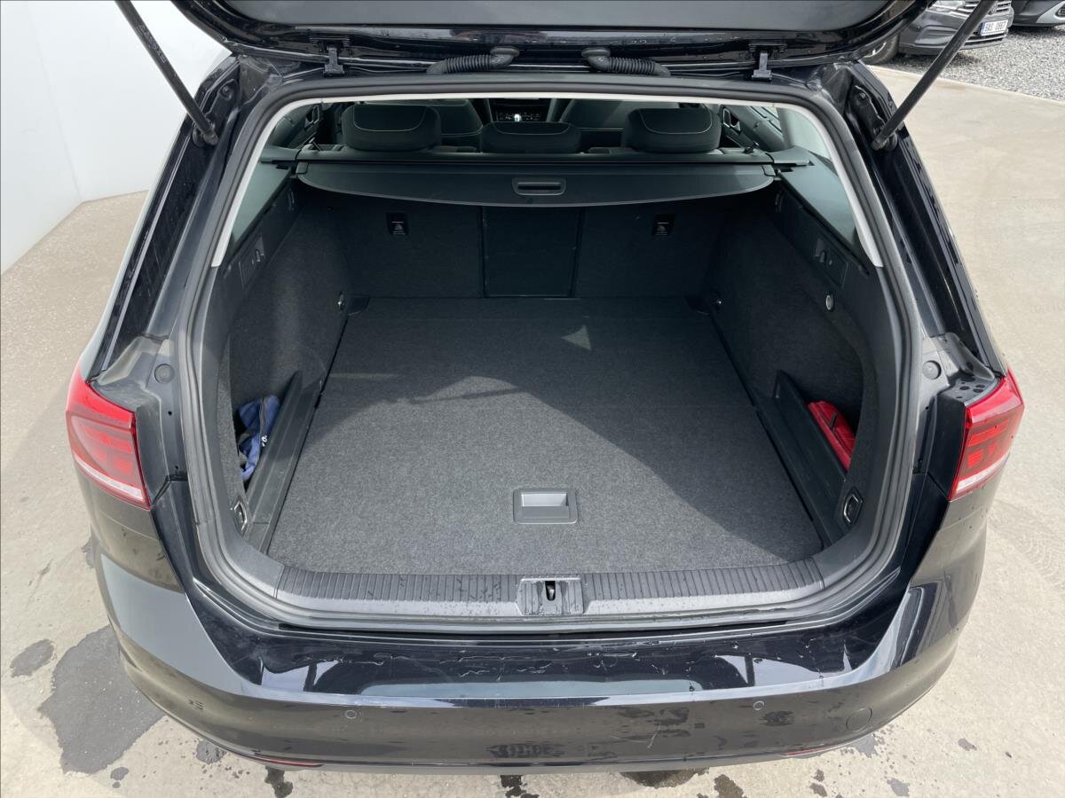 Volkswagen Passat Kombi 2,0 l 110 kw