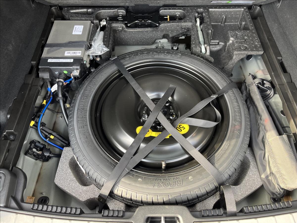 Volvo XC60 SUV 2,0 l 145 kw