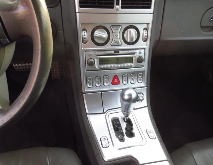 Chrysler Crossfire 18