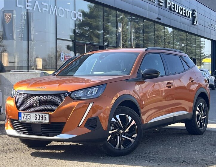 Peugeot 2008 SUV / Terénní 1,2 l 96 kw