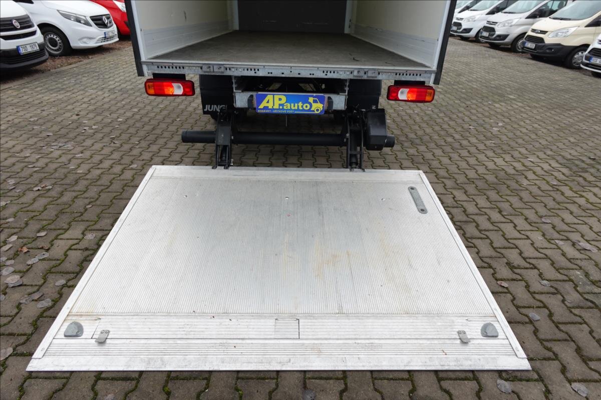 Iveco Daily Skříň 2,3 l 115 kw