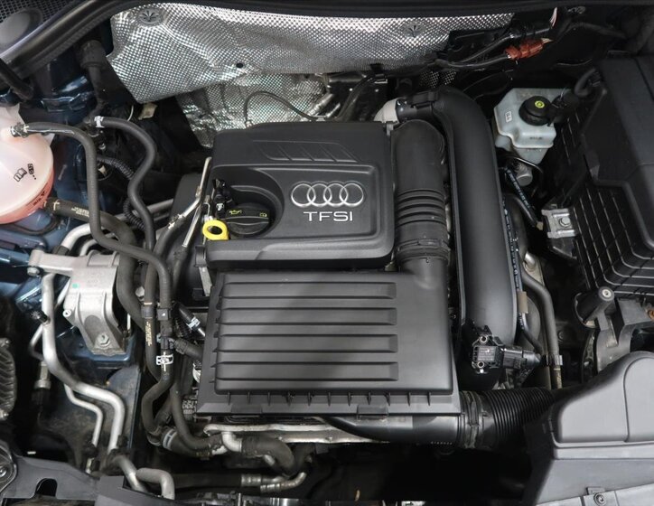 Audi Q3 SUV / Terénní 1,4 l 110 kw