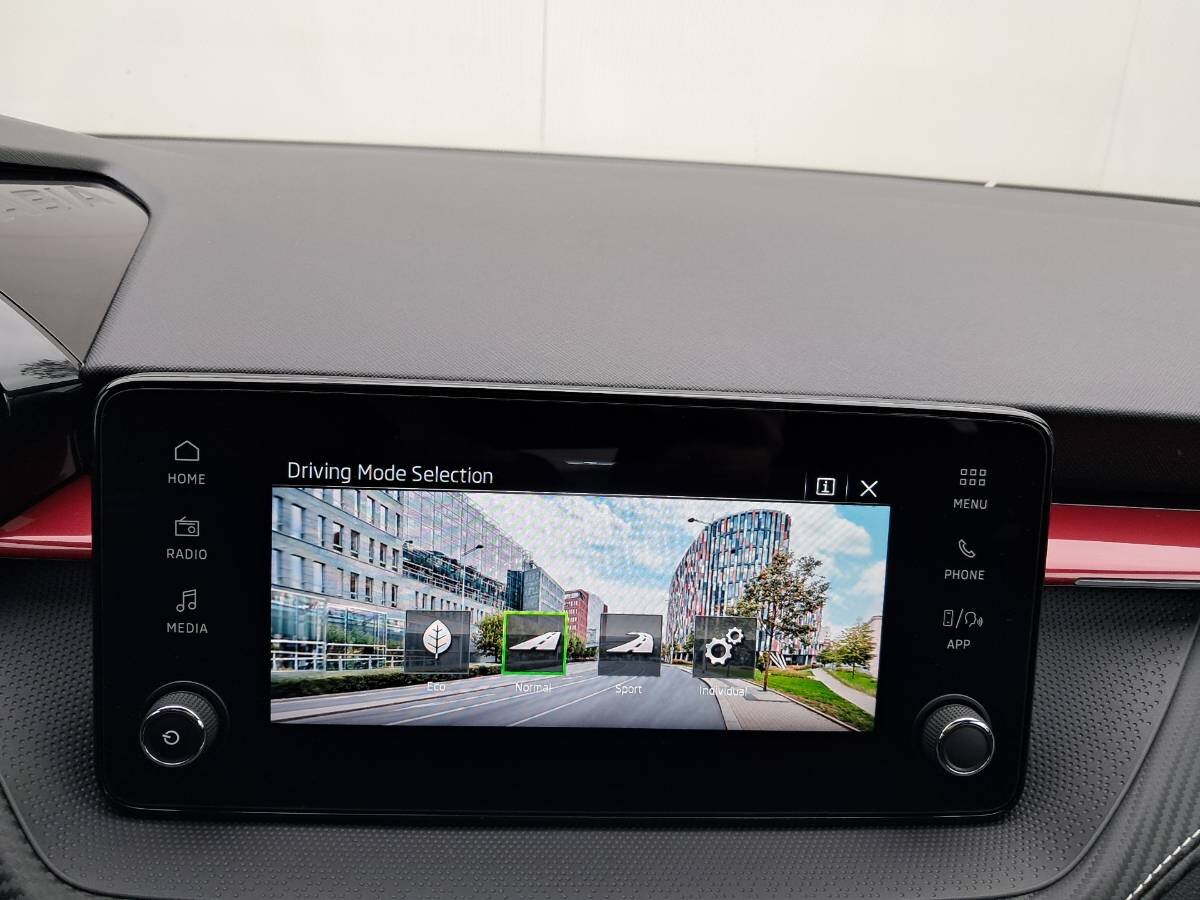 Škoda Fabia Hatchback 999,0 85 kw