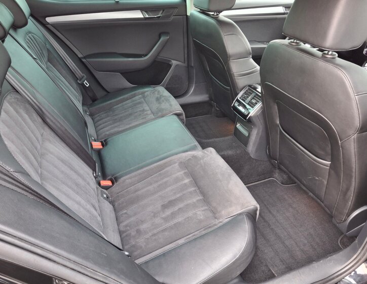 Škoda Superb 22
