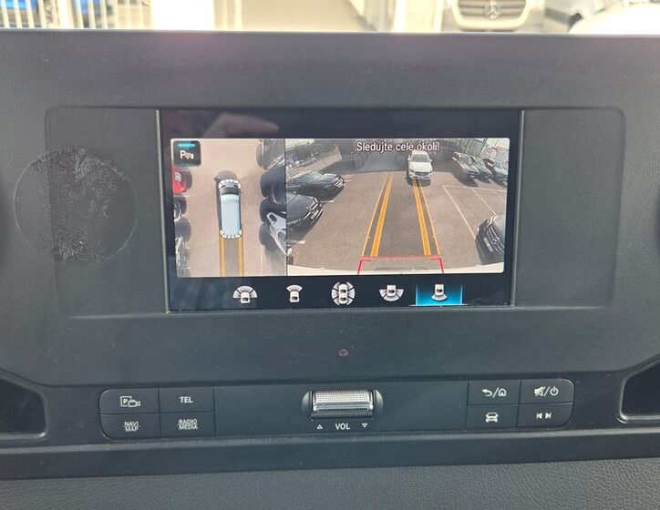 Mercedes-Benz Sprinter 16