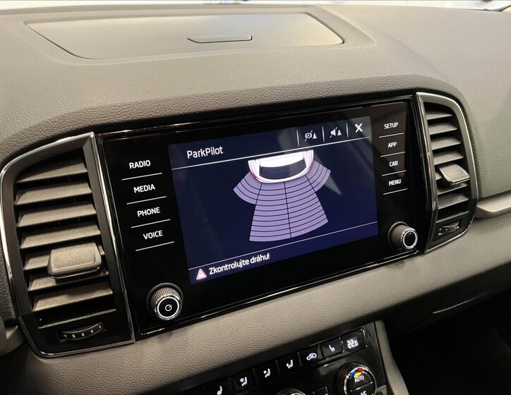 Škoda Karoq SUV / Terénní 1,5 l 110 kw